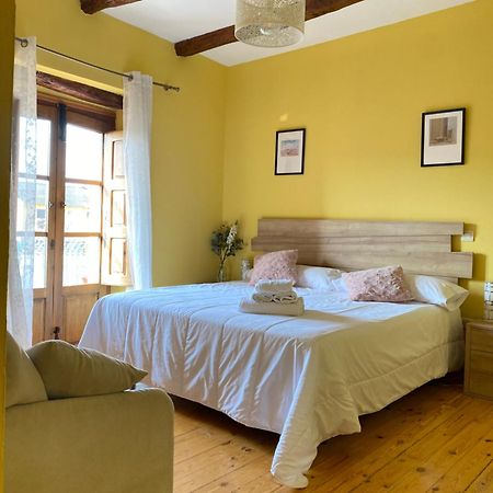 קינטנייה דה אונסימו Hotel Restaurante Agapio De Tresnino מראה חיצוני תמונה