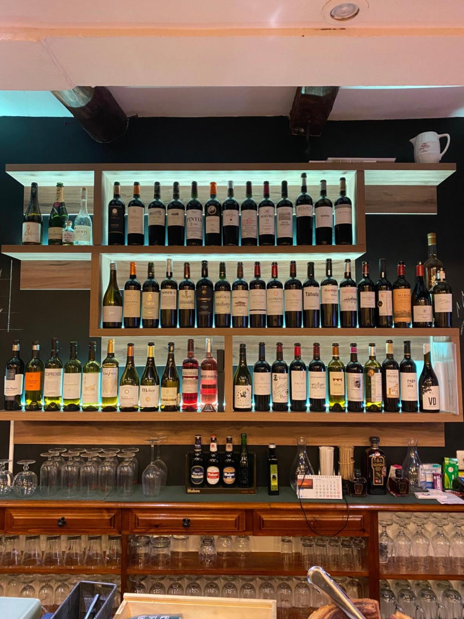 קינטנייה דה אונסימו Hotel Restaurante Agapio De Tresnino מראה חיצוני תמונה